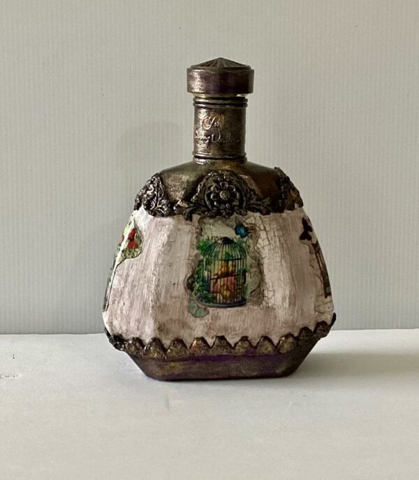 Bottle - Tres